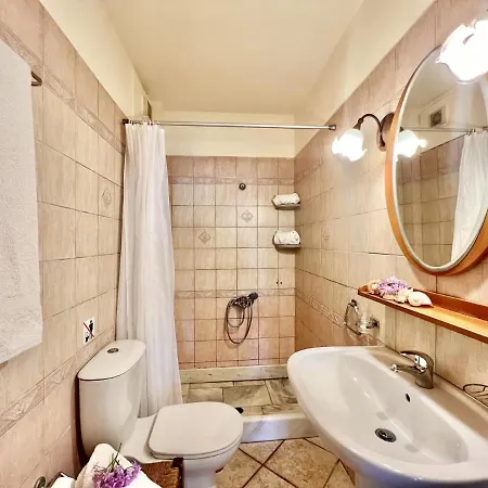 Beachfront House Christina With Private Heatable Pool By Dadovillas * Κασσιόπη