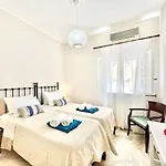 Beachfront House Christina With Private Heatable Pool By Dadovillas *