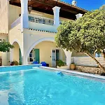 Villa Beachfront House Christina With Private Heatable Pool By Dadovillas *
