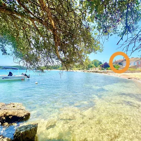 Beachfront House Christina With Private Heatable Pool By Dadovillas *