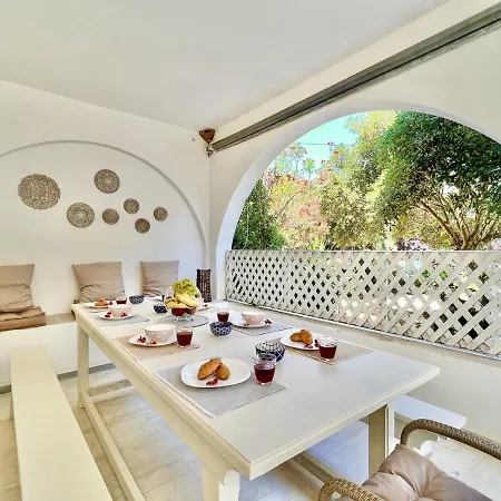 וילה Beachfront House Christina With Private Heatable Pool By Dadovillas